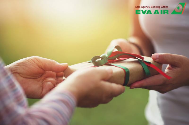 quy đổi dặm bay eva air, Quy đổi dặm nâng hạng ghế EVA Air, mua vé bằng dặm EVA Air, Quy đổi dặm lấy vé thưởng EVA Air, Quy đổi vé EVA Air bằng dặm và tiền mặt, Quy đổi dặm lấy phiếu giảm giá EVA Air, Mua sắm bằng dặm thưởng EVA Air