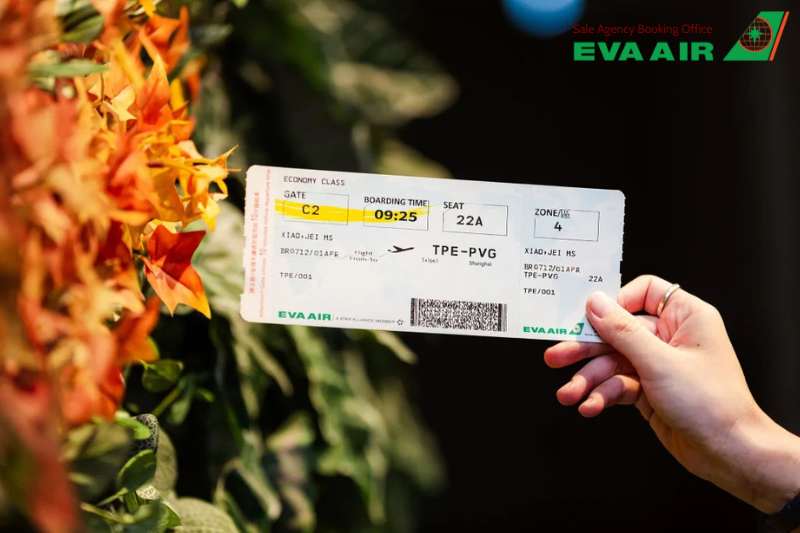 quy đổi dặm bay eva air, Quy đổi dặm nâng hạng ghế EVA Air, mua vé bằng dặm EVA Air, Quy đổi dặm lấy vé thưởng EVA Air, Quy đổi vé EVA Air bằng dặm và tiền mặt, Quy đổi dặm lấy phiếu giảm giá EVA Air, Mua sắm bằng dặm thưởng EVA Air