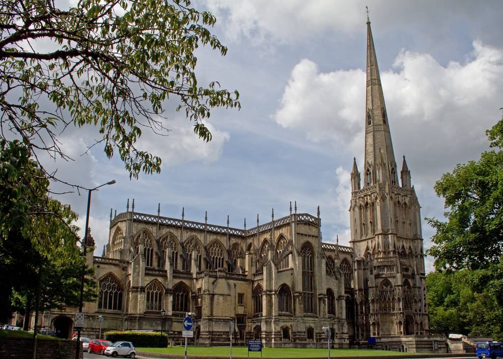 vé máy bay đi Bristol giá rẻ