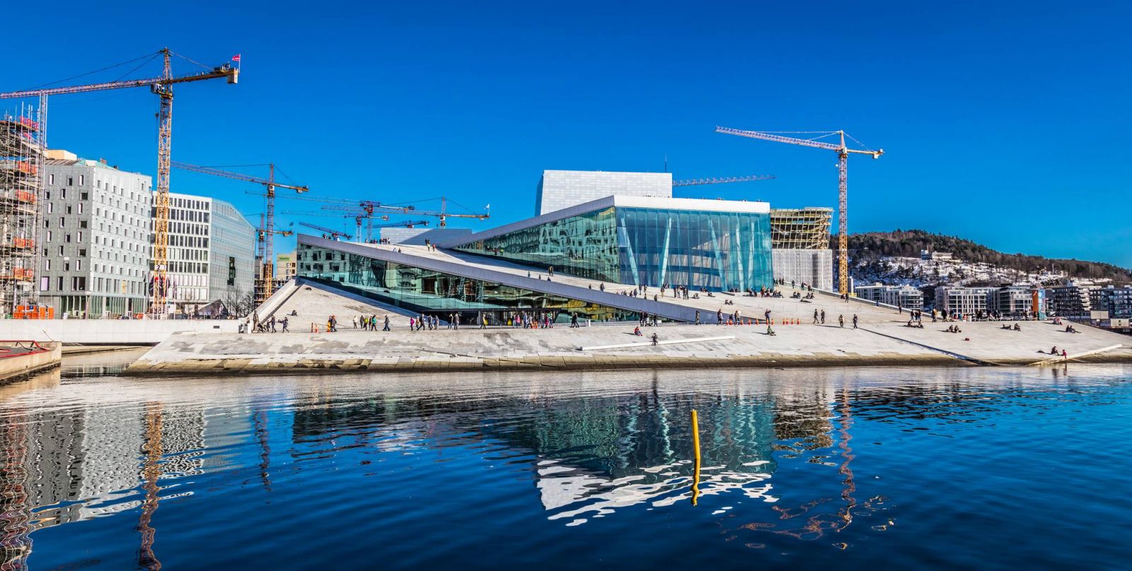 vé máy bay đi Na Uy giá rẻ